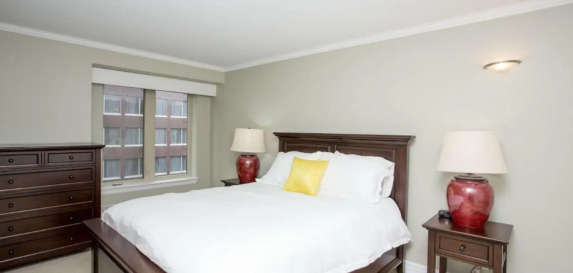 Moore Suites Salters Gate Halifax Apartment