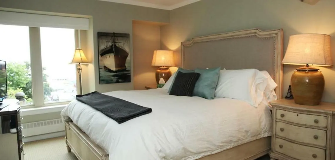 Moore Suites Salters Gate Halifax 0*,
